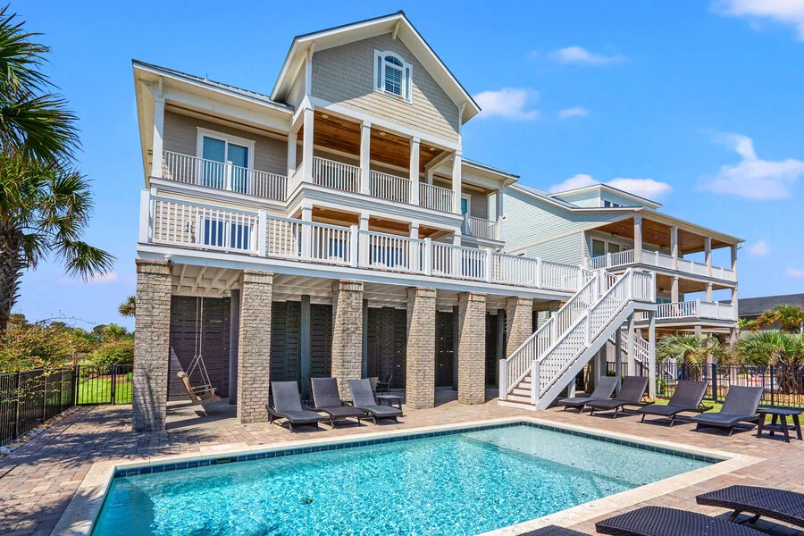 Vacation rental property exterior